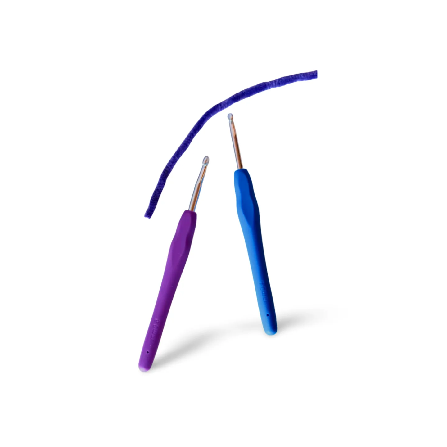 Crochet Ergonomique 4 mm ou 5 mm – Manche Silicone et Pointe Métallisée